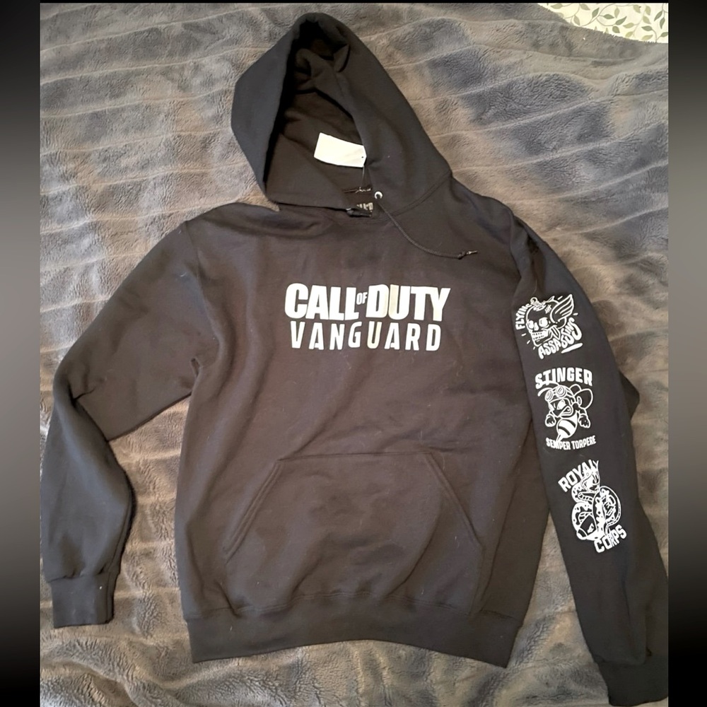 Call of Duty Vanguard Hoodie NWT